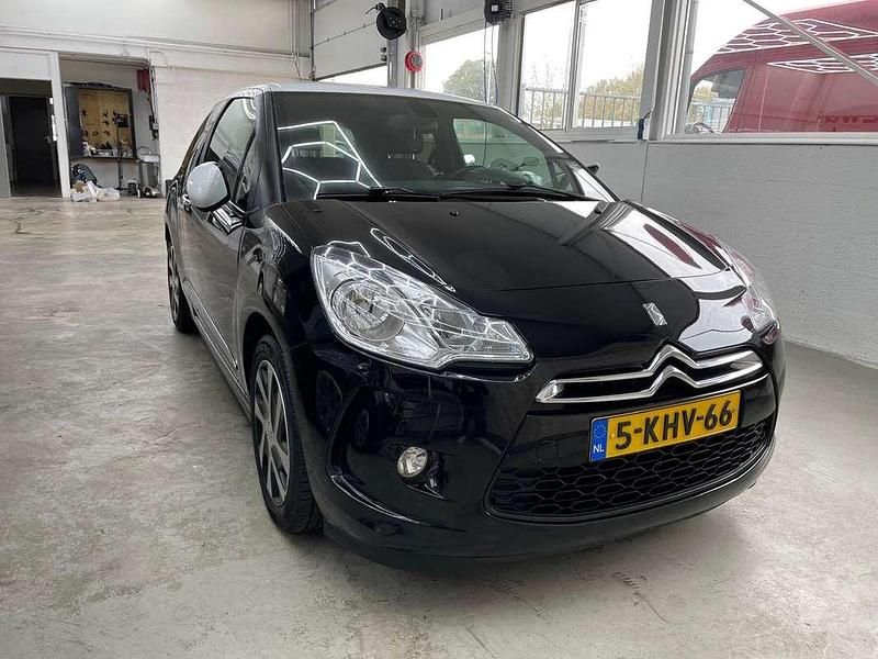 Occasion Citroën DS3 Chic 82 PK (60 kW) 2013 Zwart Hatchback