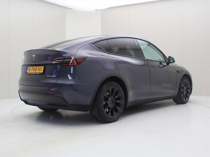 Occasion Tesla Model Y Long Range AWD 378 kW (514 PK) 2021 Grijs (metallic) SUV