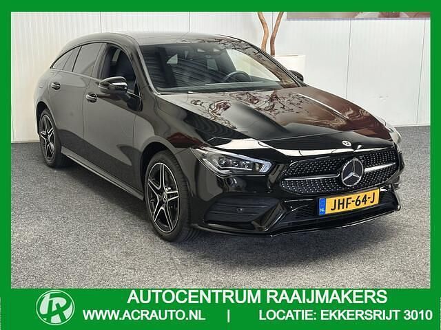 Zwart Gebruikt 2022 Mercedes CLA250 Shooting Brake AMG line Stationwagen | € 33.940 (Eerlijke prijs) - Afbeelding 1/4