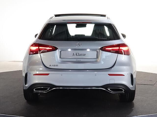 Nieuw Mercedes A180 Business 136 PK (100 kW) 2026 Zilver Hatchback