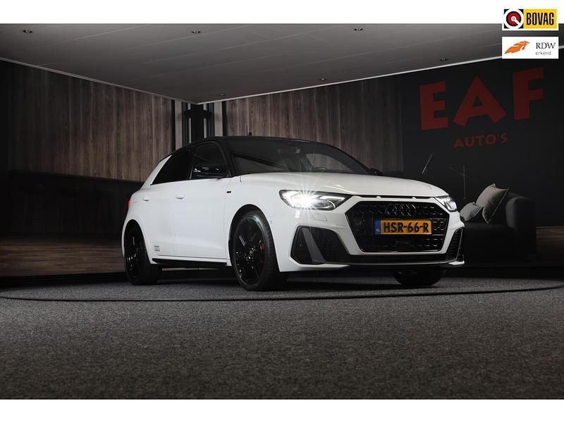 Wit Gebruikt 2020 Audi A1 Proline Hatchback | € 30.850 (Duur) - Afbeelding 1/4