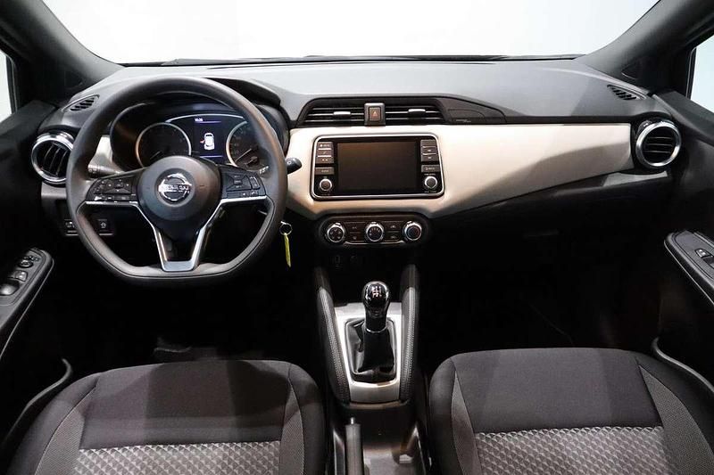 Occasion Nissan Micra Acenta 92 PK (67 kW) 2022 Zwart Hatchback