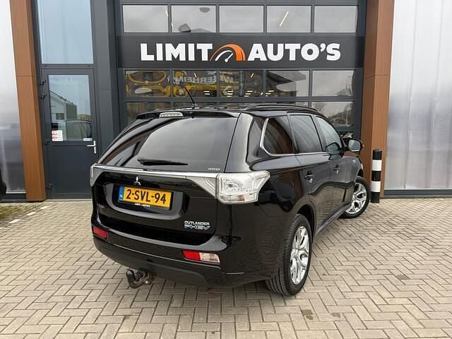 Occasion Mitsubishi Outlander Instyle 121 PK (88 kW) 2013 Zwart SUV