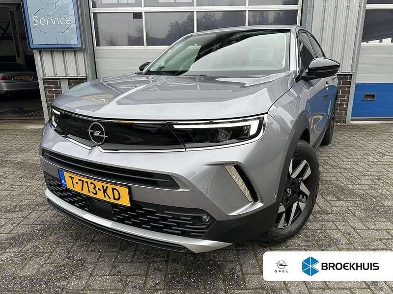 Grijs Gebruikt 2023 Opel Mokka-e SUV | € 20.900 (Eerlijke prijs) - Afbeelding 1/4