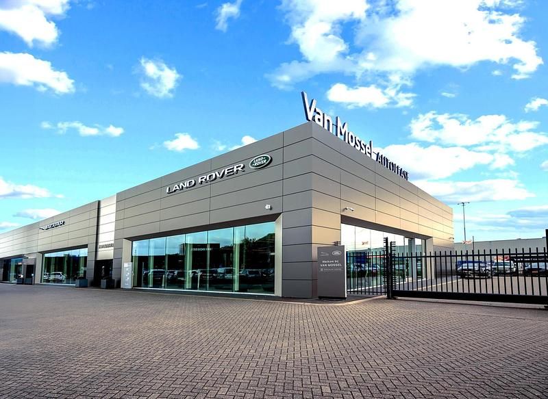 Zwart Gebruikt 2022 Jaguar E-Pace R-Dynamic SUV | € 42.440 (Duur) - Afbeelding 1/1