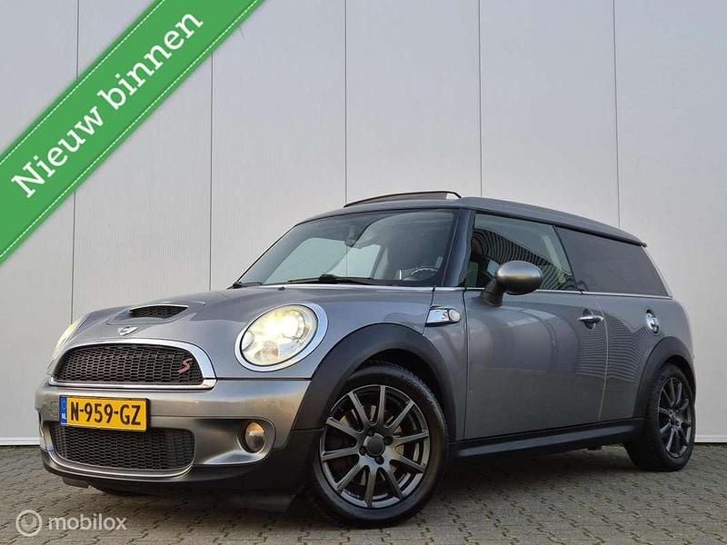 Grijs Occasion 2009 Mini Cooper S Clubman Stationwagen | € 4.940 (Eerlijke prijs) - Afbeelding 1/4