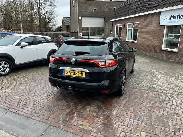 Occasion Renault Mégane GrandTour Bose Edition 140 PK (102 kW) 2018 Zwart (metallic) Stationwagen