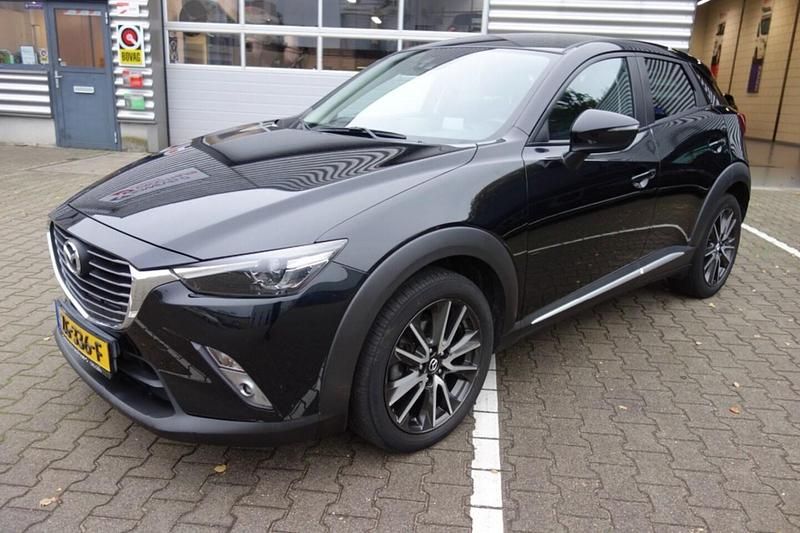 Zwart Gebruikt 2015 Mazda CX-3 SUV | € 15.950 (Eerlijke prijs) - Afbeelding 1/4