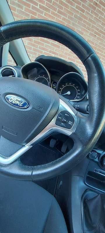 Occasion Ford Fiesta Style 80 PK (58 kW) 2016 Grijs Hatchback