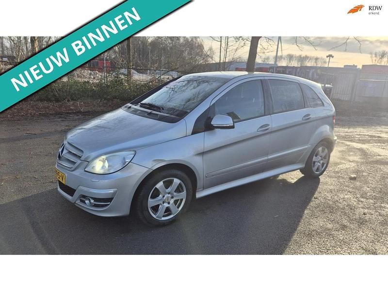 Grijs Occasion 2008 Mercedes B200 MPV | € 2.499 (Super prijs) - Afbeelding 1/4
