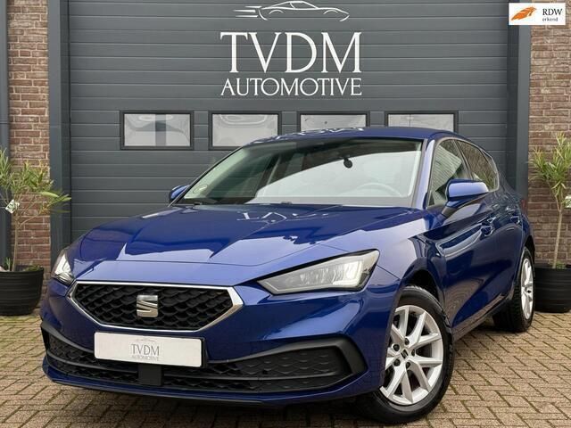 Blauw Gebruikt 2021 Seat Leon Style Hatchback | € 20.950 (Super prijs) - Afbeelding 1/4