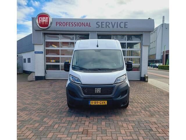 Wit Gebruikt 2023 Fiat Ducato Van | € 30.950 (Duur) - Afbeelding 1/4