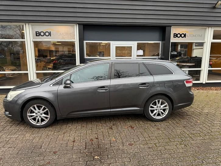 Gebruikt 2012 Toyota Avensis Stationwagen | € 6.499 (Eerlijke prijs) - Afbeelding 1/4