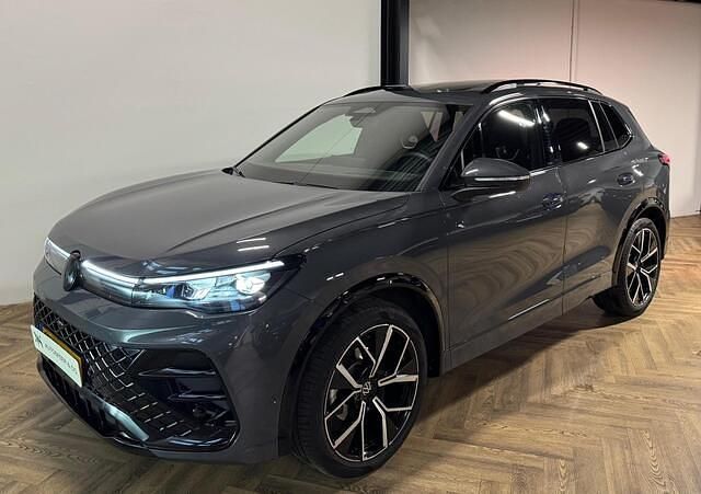 Occasion VW Tiguan R-line Edition 150 PK (110 kW) 2024 Grijs SUV