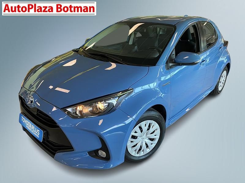 Blauw Gebruikt 2021 Toyota Yaris Hybrid Active Hatchback | € 19.950 (Eerlijke prijs) - Afbeelding 1/4