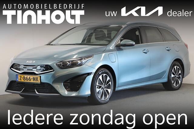 Grijs, metallic lak Gebruikt 2024 Kia Ceed Sportswagon Stationwagen | € 31.450 (Duur) - Afbeelding 1/4