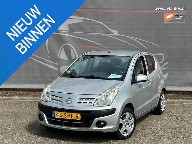 Grijs Gebruikt 2011 Nissan Pixo Acenta Hatchback | € 3.749 (Eerlijke prijs) - Afbeelding 1/4