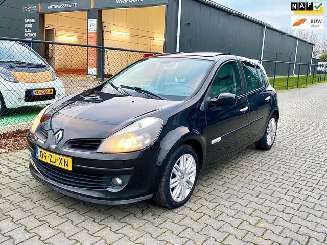 Zwart Gebruikt 2008 Renault Clio II Initiale Paris Hatchback | € 1.999 - Afbeelding 1/4