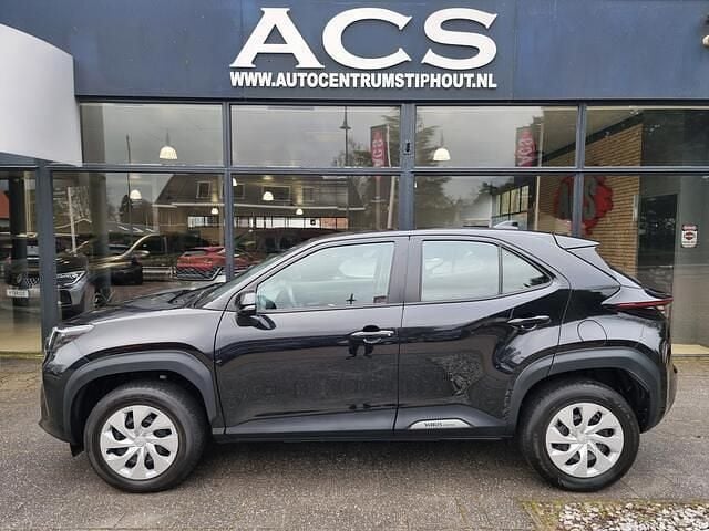 Occasion Toyota Yaris Cross Business Edition 116 PK (85 kW) 2025 Zwart SUV