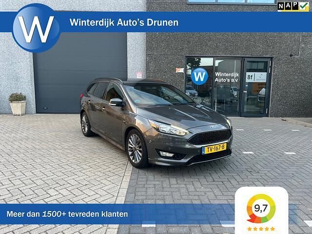 Grijs Gebruikt 2018 Ford Focus ST-Line Stationwagen | € 11.999 (Super prijs) - Afbeelding 1/4