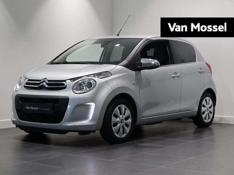 Grijs Occasion 2020 Citroën C1 Feel Hatchback | € 9.740 (Eerlijke prijs) - Afbeelding 1/4