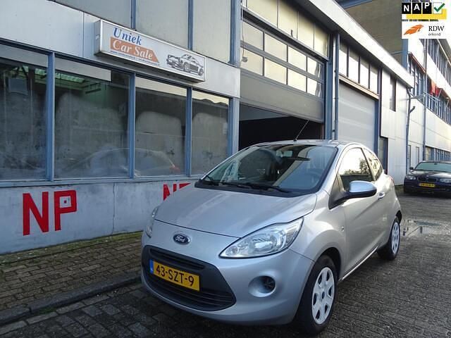 Grijs Gebruikt 2011 Ford Ka Cool & Sound Edition Hatchback | € 4.250 (Eerlijke prijs) - Afbeelding 1/4