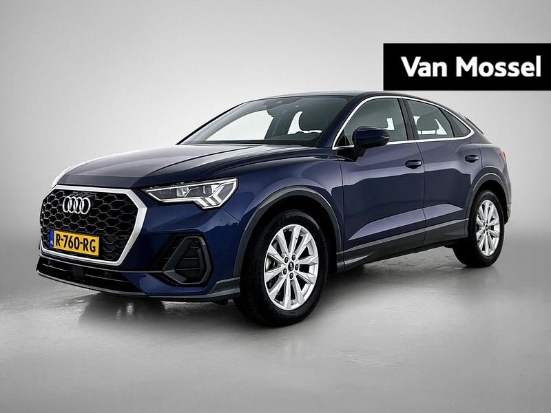 Blauw Occasion 2022 Audi Q3 Sportback Advanced SUV | € 37.900 (Eerlijke prijs) - Afbeelding 1/4