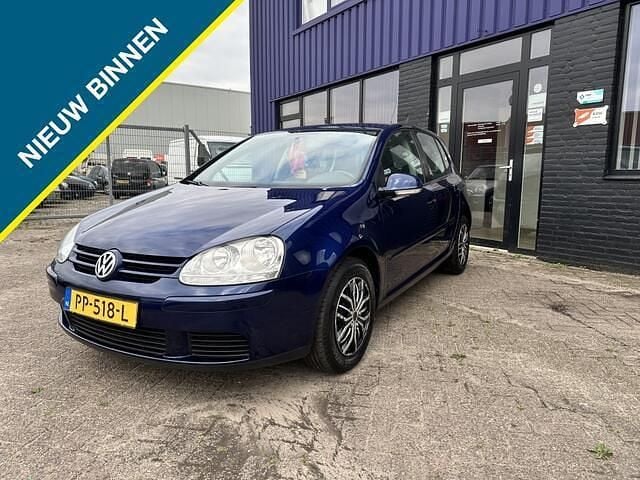Blauw Gebruikt 2007 VW Golf V Trendline Hatchback | € 3.195 (Eerlijke prijs) - Afbeelding 1/4