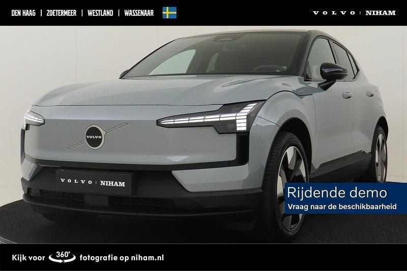 Grijs, metallic lak Gebruikt 2024 Volvo EX30 Plus SUV | € 36.490 (Eerlijke prijs) - Afbeelding 1/4