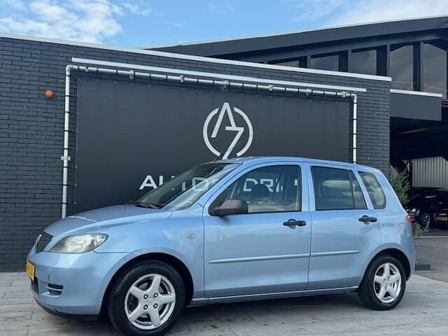 Blauw Gebruikt 2005 Mazda 2 Exclusive MPV | € 999 (Eerlijke prijs) - Afbeelding 1/4