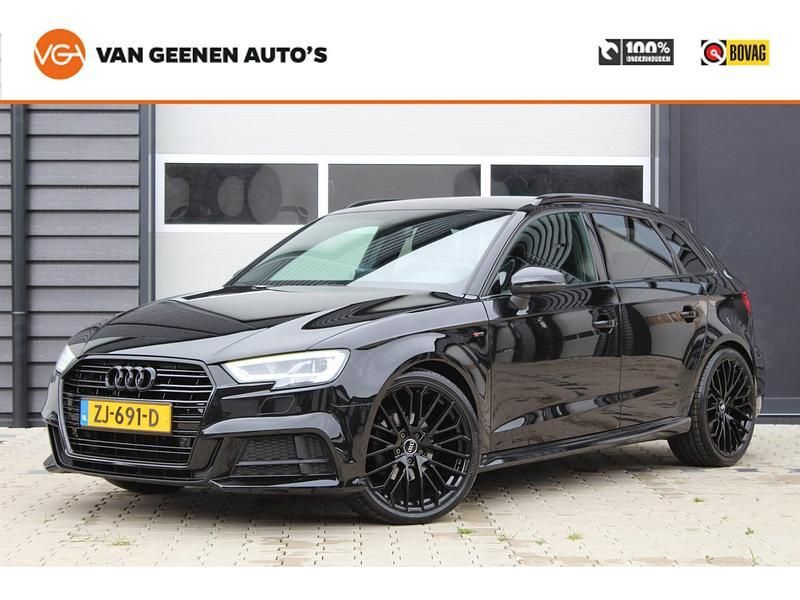 Zwart Gebruikt 2019 Audi A3 S-Line Hatchback | € 23.500 (Iets duurder) - Afbeelding 1/4