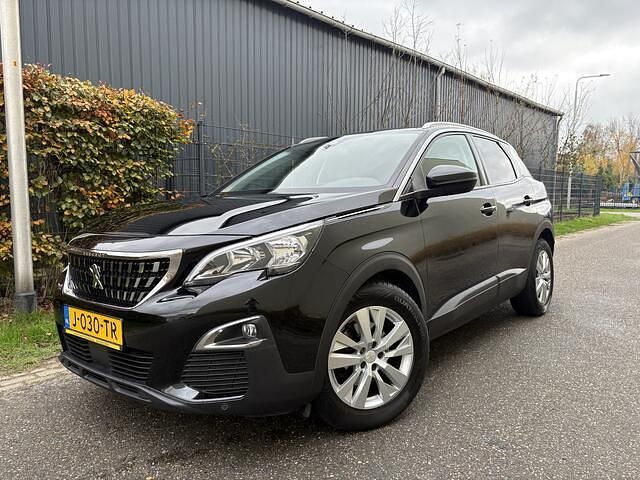 Zwart Gebruikt 2020 Peugeot 3008 Avantage SUV | € 14.450 (Eerlijke prijs) - Afbeelding 1/4