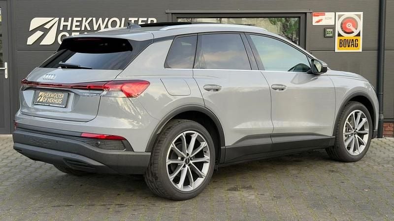 Occasion Audi Q4 e-tron S-Line 210 kW (286 PK) 2025 Grijs SUV