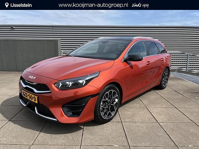 Orange fusion m Gebruikt 2025 Kia Ceed Sportswagon GT-Line Stationwagen | € 36.500 (Iets duurder) - Afbeelding 1/4