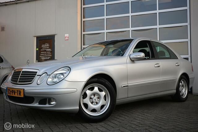 Occasion Mercedes E200 Classic 122 PK (89 kW) 2005 Grijs Sedan