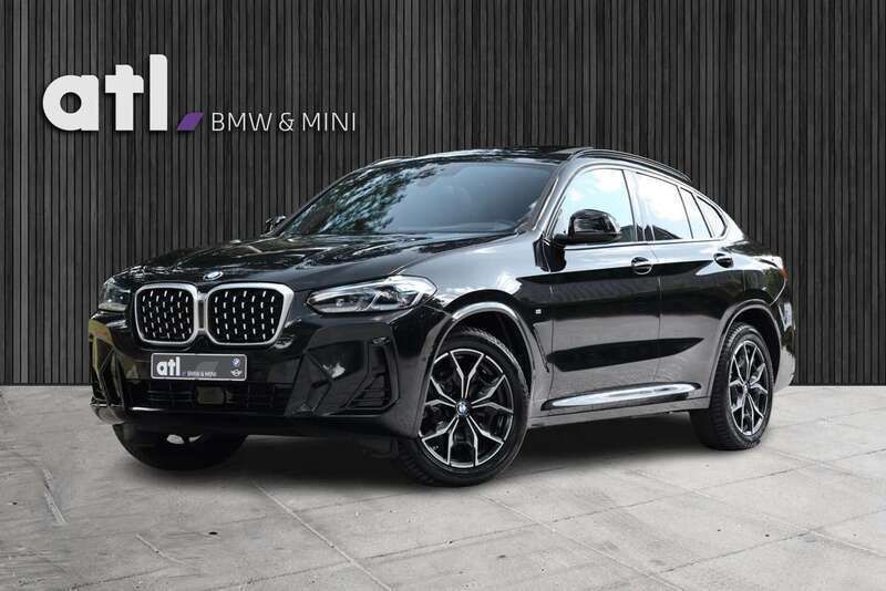 Zwart, metallic lak Gebruikt 2023 BMW X4 Executive SUV | € 62.950 - Afbeelding 1/4