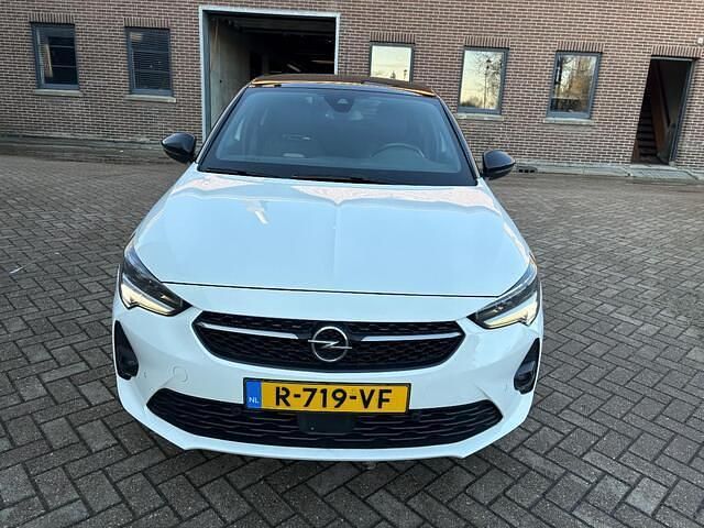 Occasion Opel Corsa-e Ultimate 100 kW (136 PK) 2022 Wit Hatchback