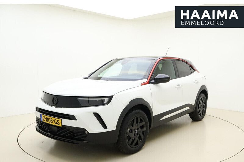 Wit Gebruikt 2024 Opel Mokka-e GS Line SUV | € 23.950 (Eerlijke prijs) - Afbeelding 1/4