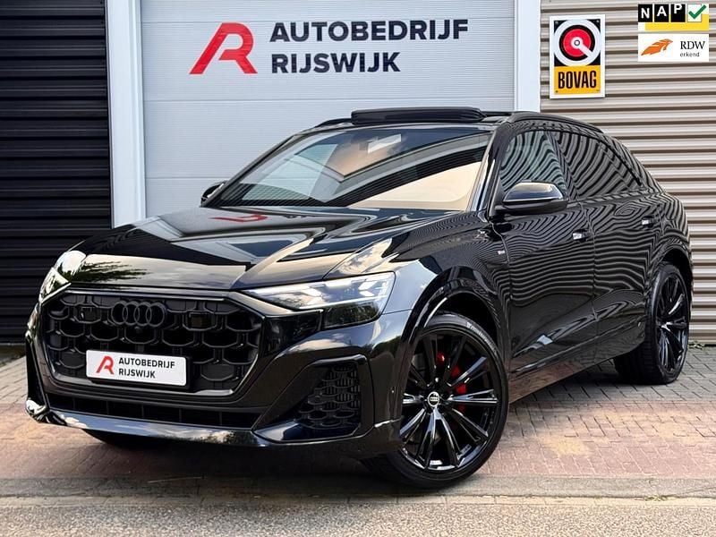 Zwart Nieuw 2025 Audi Q8 Proline SUV | € 107.950 (Super prijs) - Afbeelding 1/4