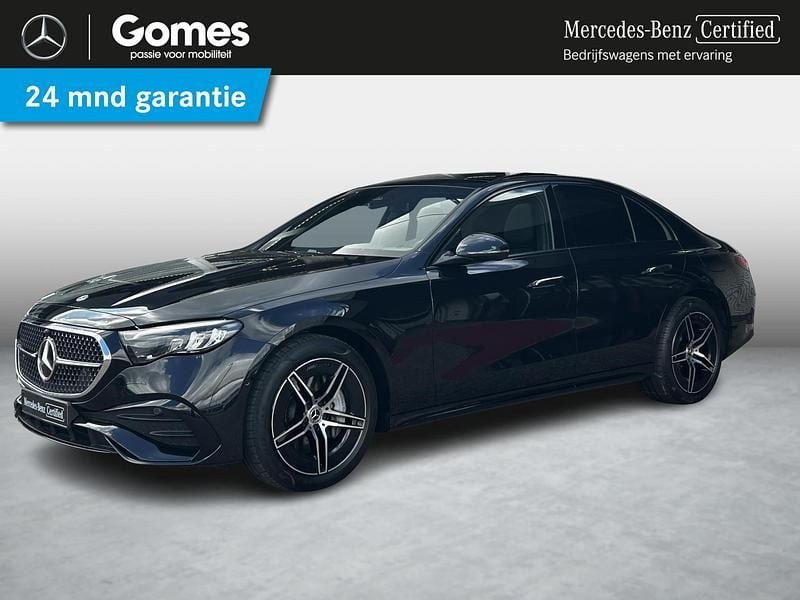 Zwart Gebruikt 2024 Mercedes E300 AMG Sedan | € 69.950 (Duur) - Afbeelding 1/4
