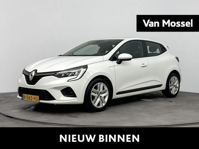 Ijswit 369 Gebruikt 2021 Renault Clio V Zen Hatchback | € 12.240 (Goede deal) - Afbeelding 1/4