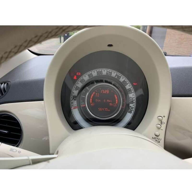 Beige Gebruikt 2014 Fiat 500 Rock Hatchback | € 11.950 (Duur) - Afbeelding 1/4
