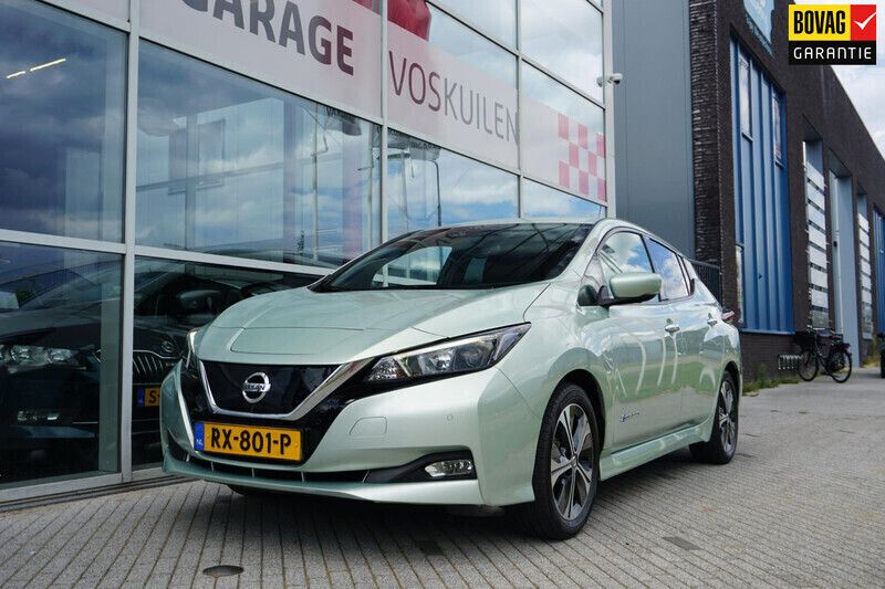 Grijs Gebruikt 2018 Nissan Leaf Hatchback | € 14.950 (Duur) - Afbeelding 1/4