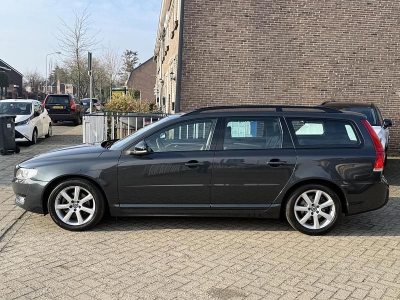 Occasion Volvo V70 Dynamic 190 PK (139 kW) 2026 Grijs Stationwagen