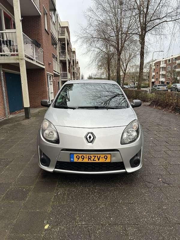 Grijs Occasion 2011 Renault Twingo Collection Hatchback | € 2.099 (Goede deal) - Afbeelding 1/4