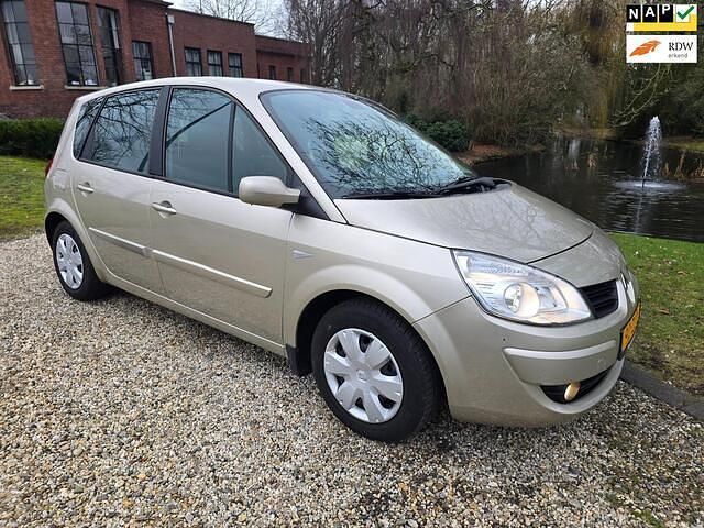 Occasion Renault Scénic II 112 PK (82 kW) 2008 Beige MPV