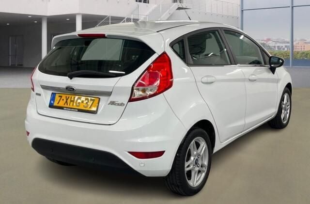 Occasion Ford Fiesta Titanium 101 PK (74 kW) 2014 Wit Hatchback
