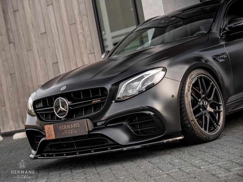 Occasion Mercedes S63 AMG AMG 613 PK (450 kW) 2018 Zwart (metallic) Stationwagen