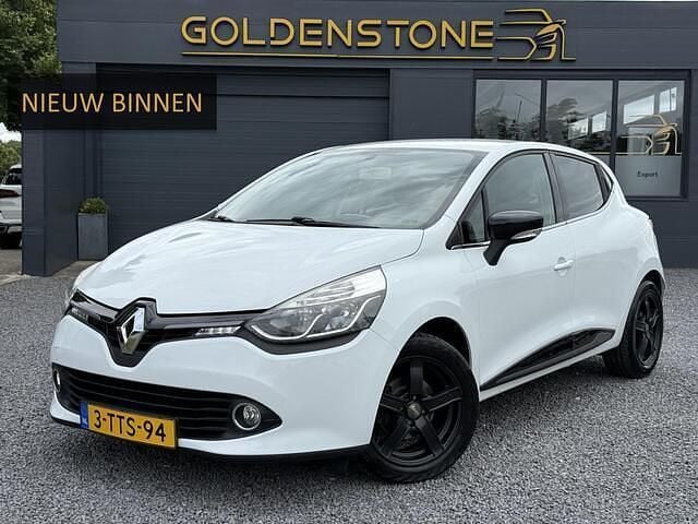Wit Gebruikt 2014 Renault Clio IV Night&Day Hatchback | € 4.243 (Goede deal) - Afbeelding 1/4