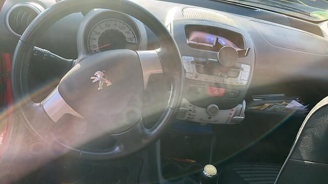 Occasion Peugeot 107 Active 68 PK (50 kW) 2013 Rood Hatchback